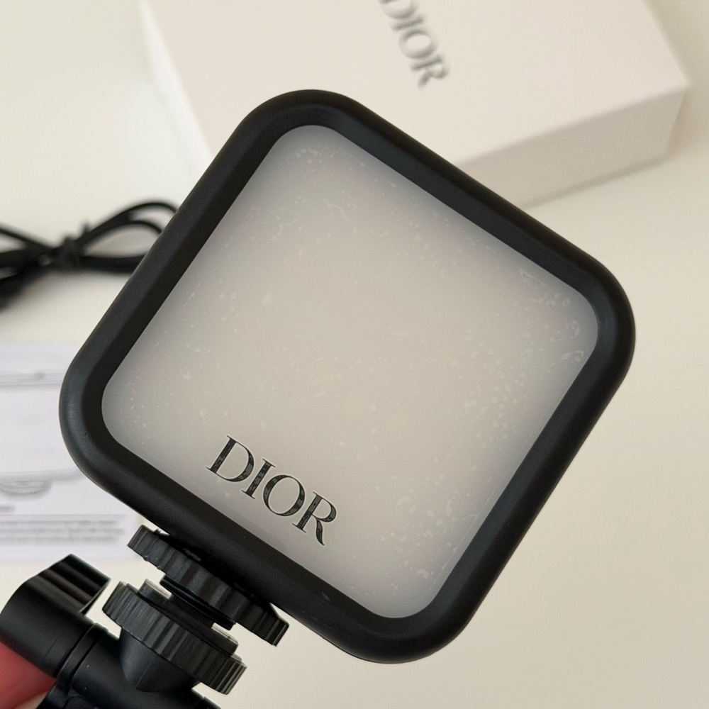 NWT Dior Beauty Phone Light - Picture 4 of 12